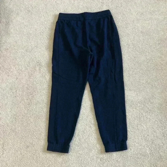 ⭐️ Fabletics black high rise sweatpants in size medium - Picture 3 of 6